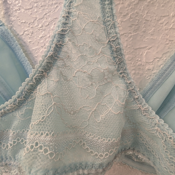Free People Elegant Lace Trim Bralette in Light Blue Size Small - Picture 4 of 8